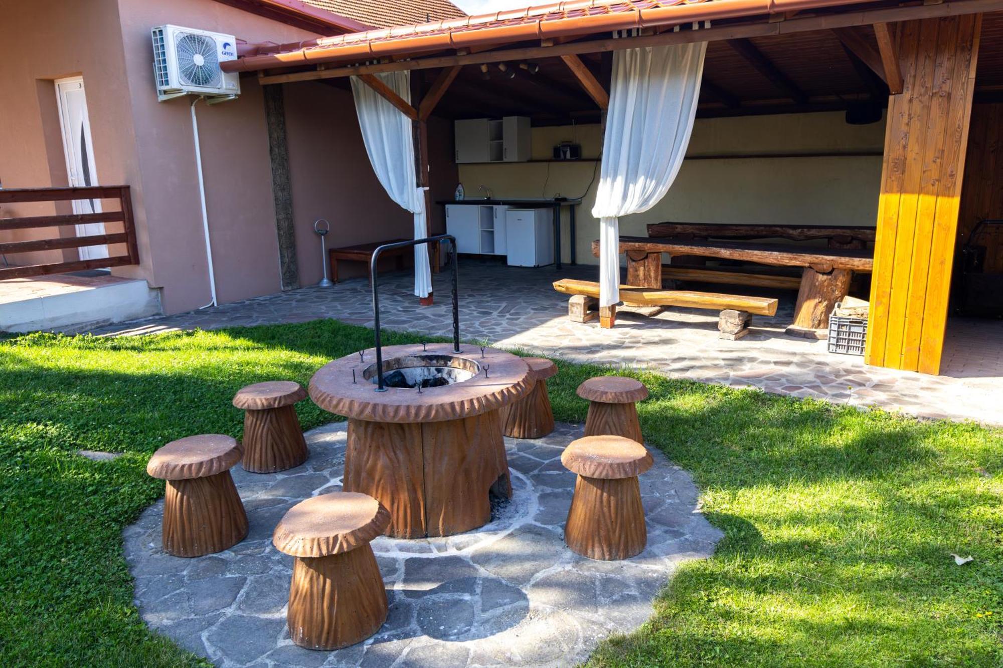 Kincso Vendeghaz Appartement Sárospatak Buitenkant foto