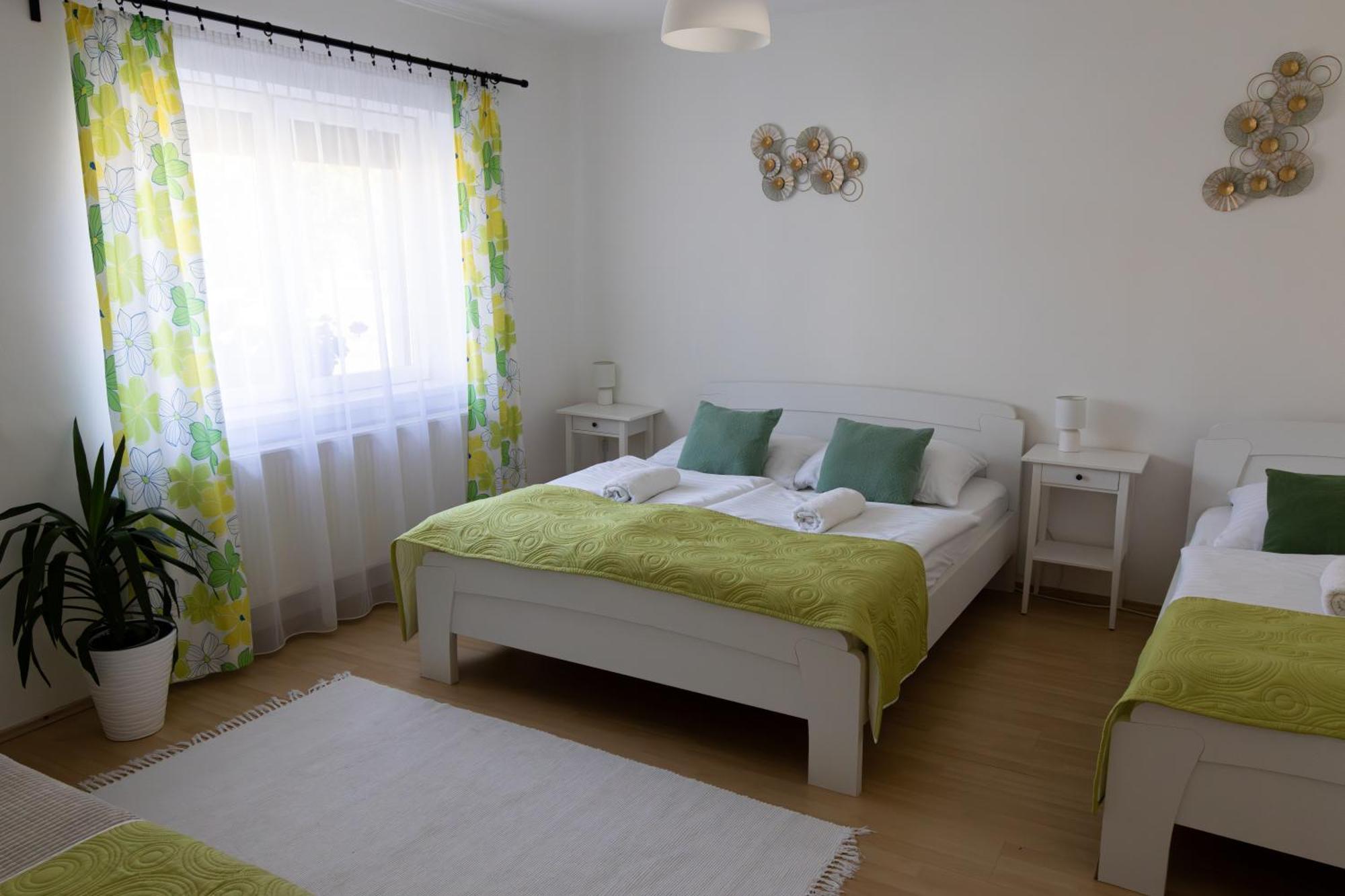 Kincso Vendeghaz Appartement Sárospatak Buitenkant foto